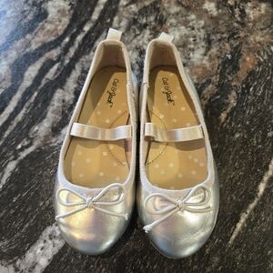 Girls Flats size 8